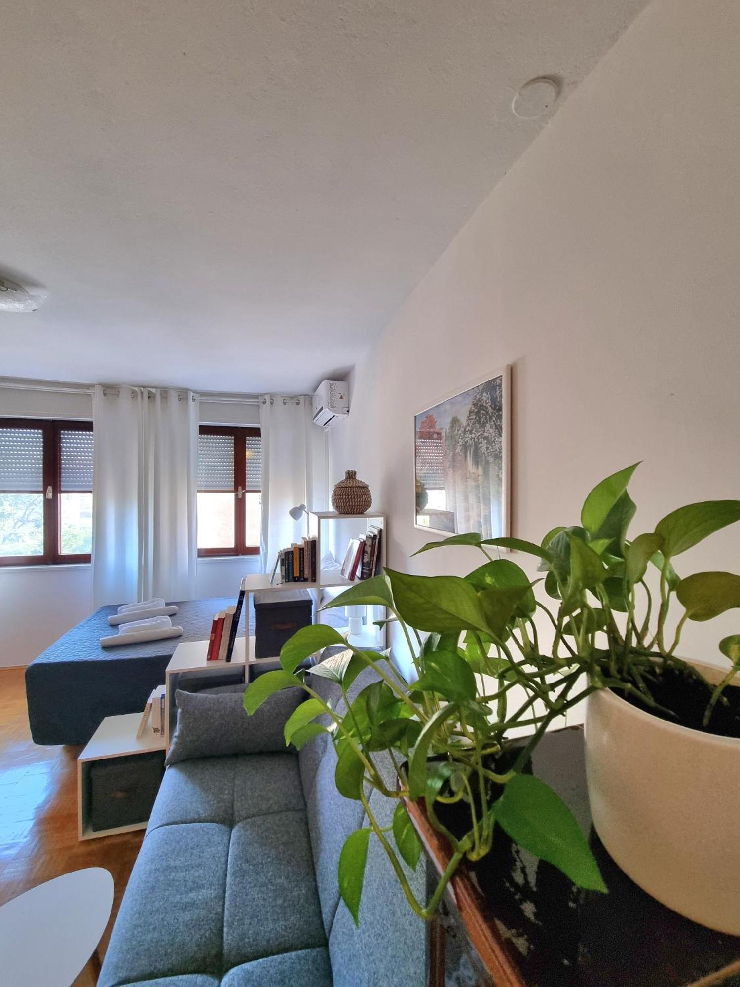 Studio Apartment Karolina Zadar Exterior photo